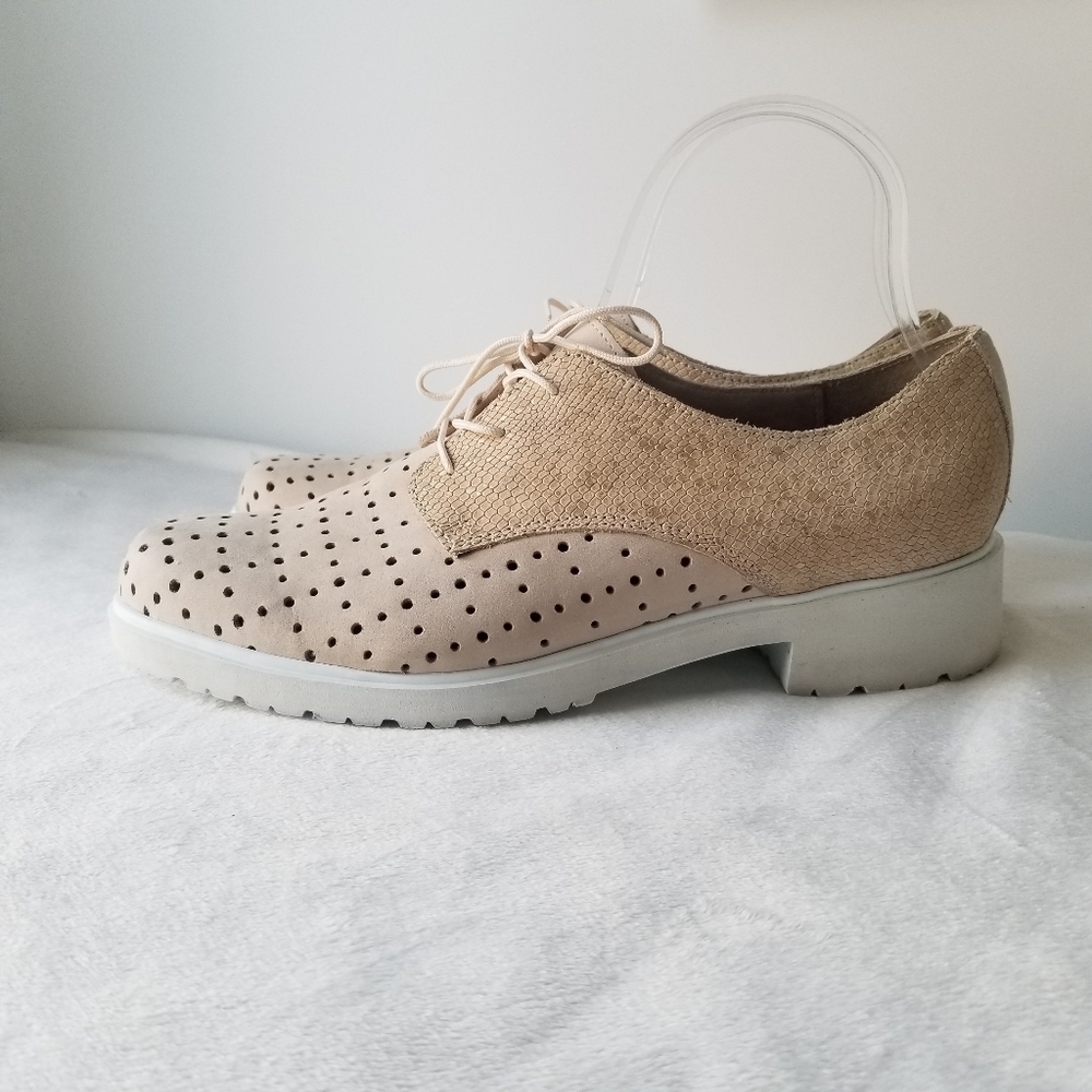 Munro preppy tan ivory leather Durell oxford flats size 9